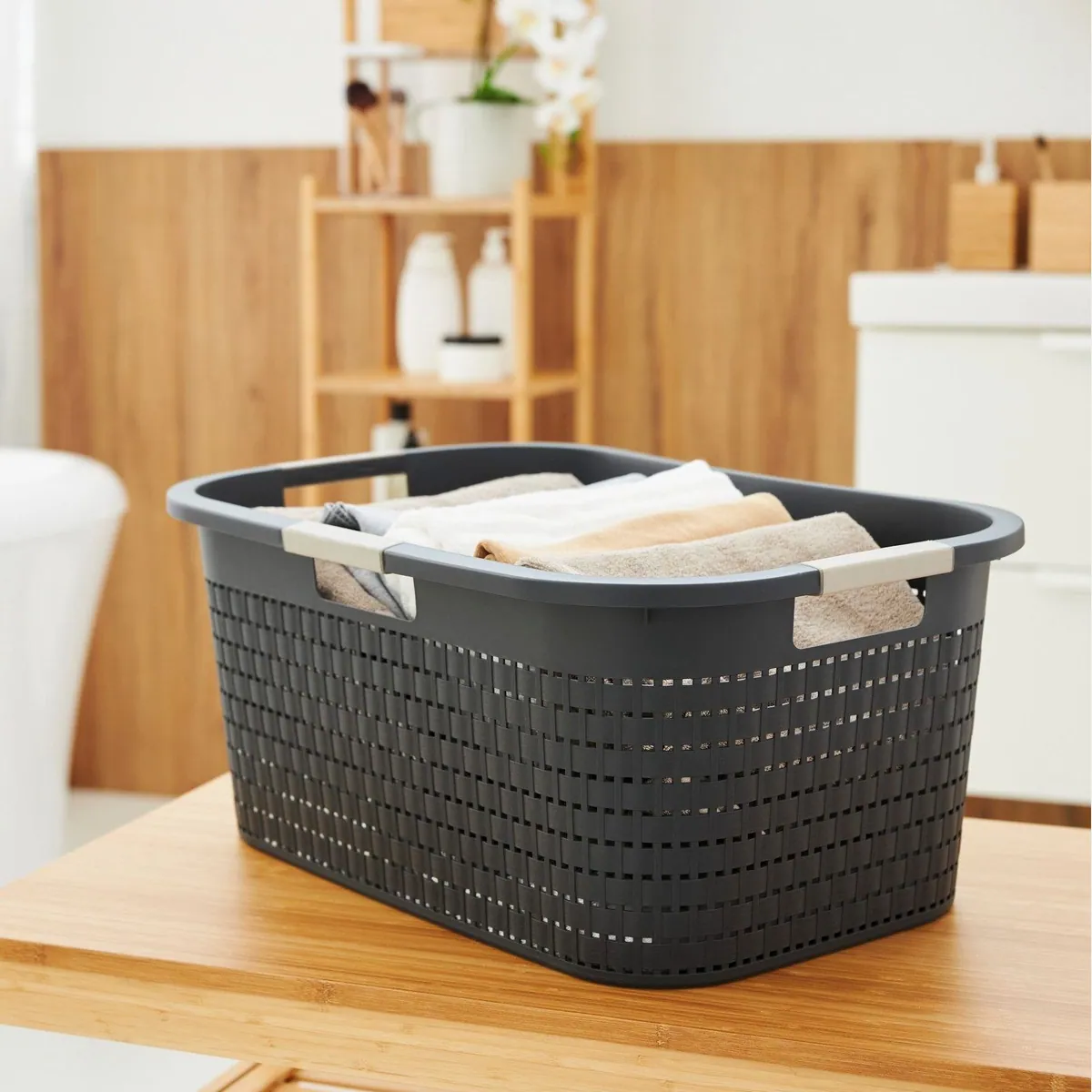 Rotho Wäschekorb Country Set 2tlg., 40l Korb & 55l Sammler mit Deckel — langlebig, leicht, platzsparend 3